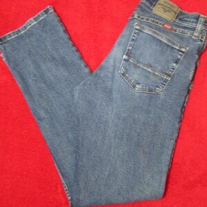 Wrangler Slim Straight Jeans 32 x 32 - Stretch Distressed